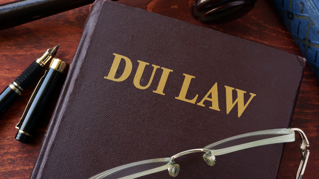Understanding Illinois DUI Laws and Penalties
